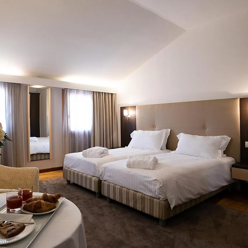 Hotel Golf Club Padova - Relais Graya à Galzignano Terme 3*,